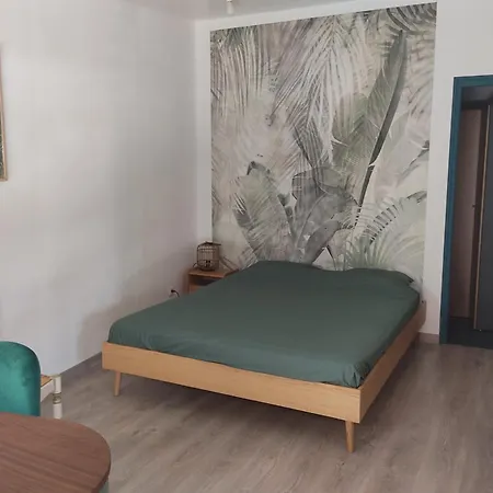 بيت للعطل Spacious 85 M House A Few Steps From The Sea لا سيوتا