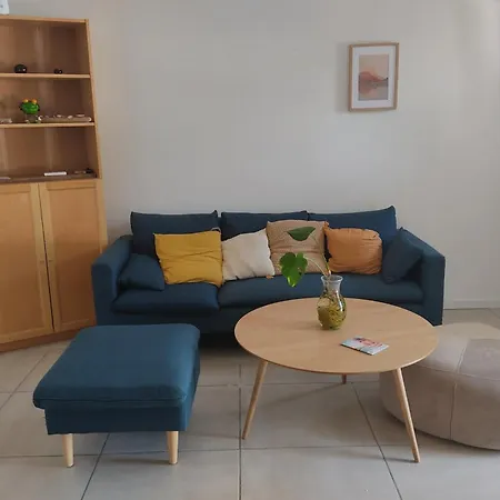 Spacious 85 M House A Few Steps From The Sea *